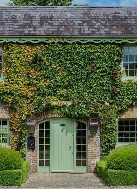 Cottage_1075x535