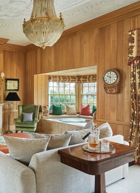Wood panelled cottage self catering accommodation