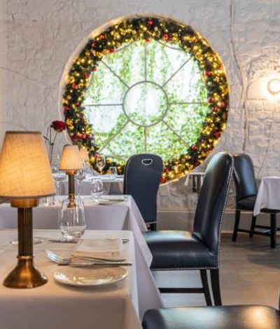 Dining at christmas at cliff at lyons