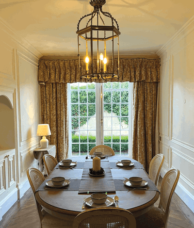 Rhode Island self catered cottage Dining Room at Irish Hotel