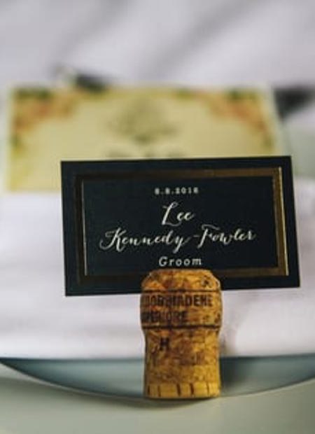 Wedding guest name plate at cliff at lyons wedding venue