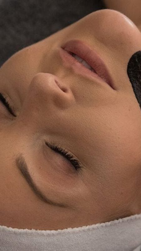 Relaxing facial treatment at hotel near dublin