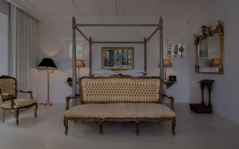 Lily Pond room